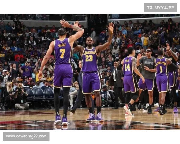 狂野西部！湖人火箭均两连败，雷霆一分险胜灰熊后遥遥领先