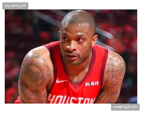 “低薪高能球员榜：艾顿湖人合同超值，威少性价比第三”